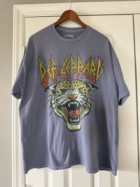 Def Leppard Oversized Graphic Tee One Size
